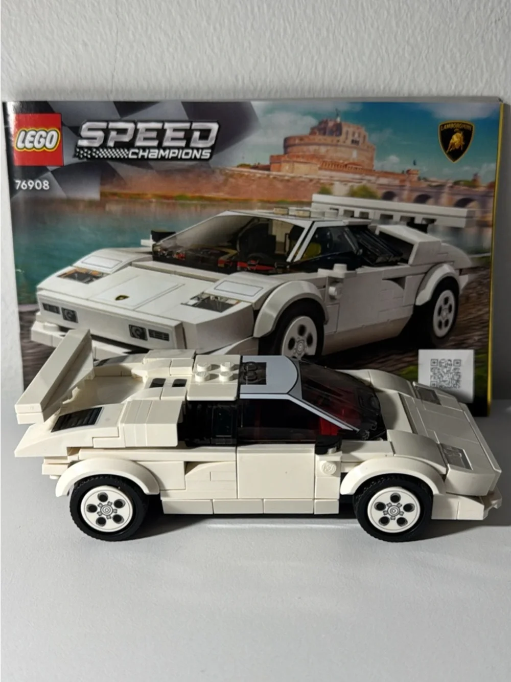 Lego Speed Champions Lamborghini Countach 76908 - Picture 4 of 5
